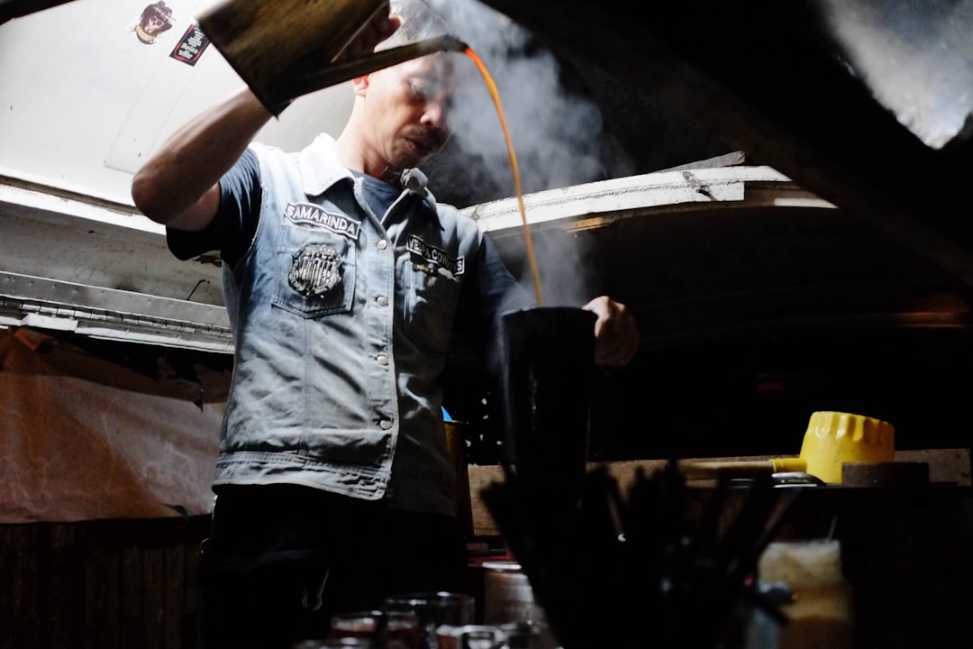 When to repair vs. replace your HVAC system hero image