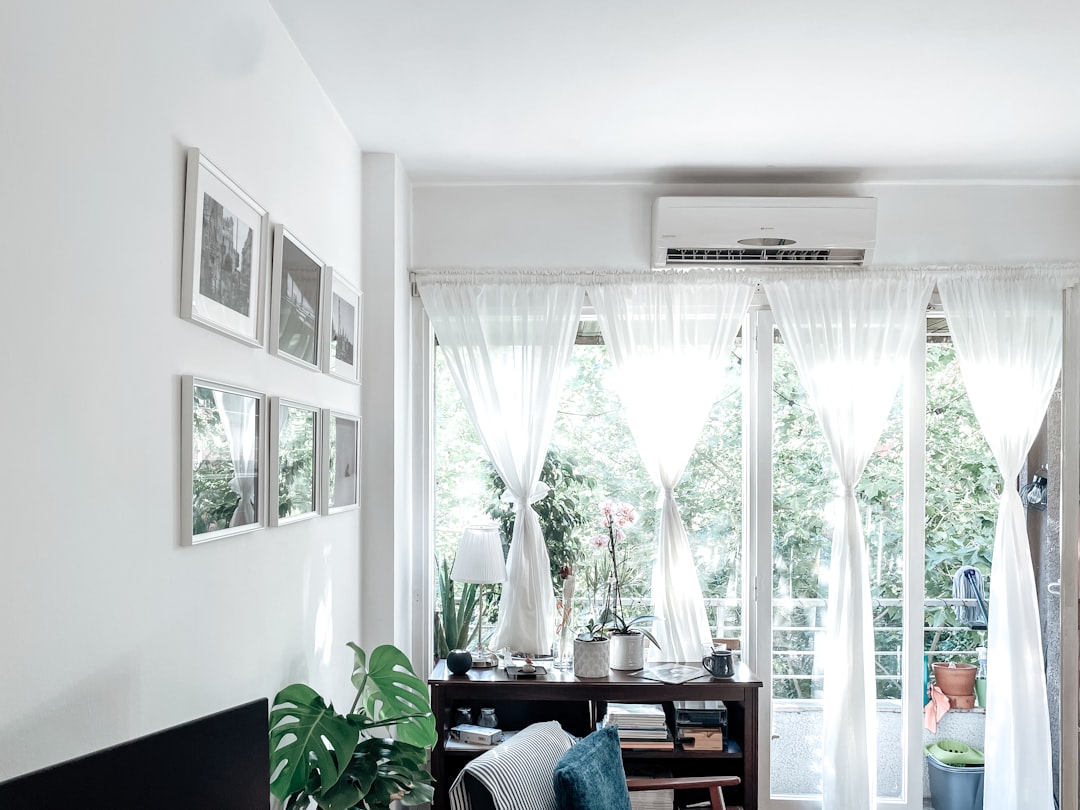 DIY duct cleaning: what homeowners can and can't do themselves hero image